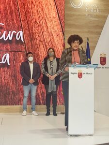 La alcaldesa presenta en FITUR ‘Puerto Lumbreras, turismo, aventura y naturaleza’ para atraer visitantes al municipio durante todo el año 