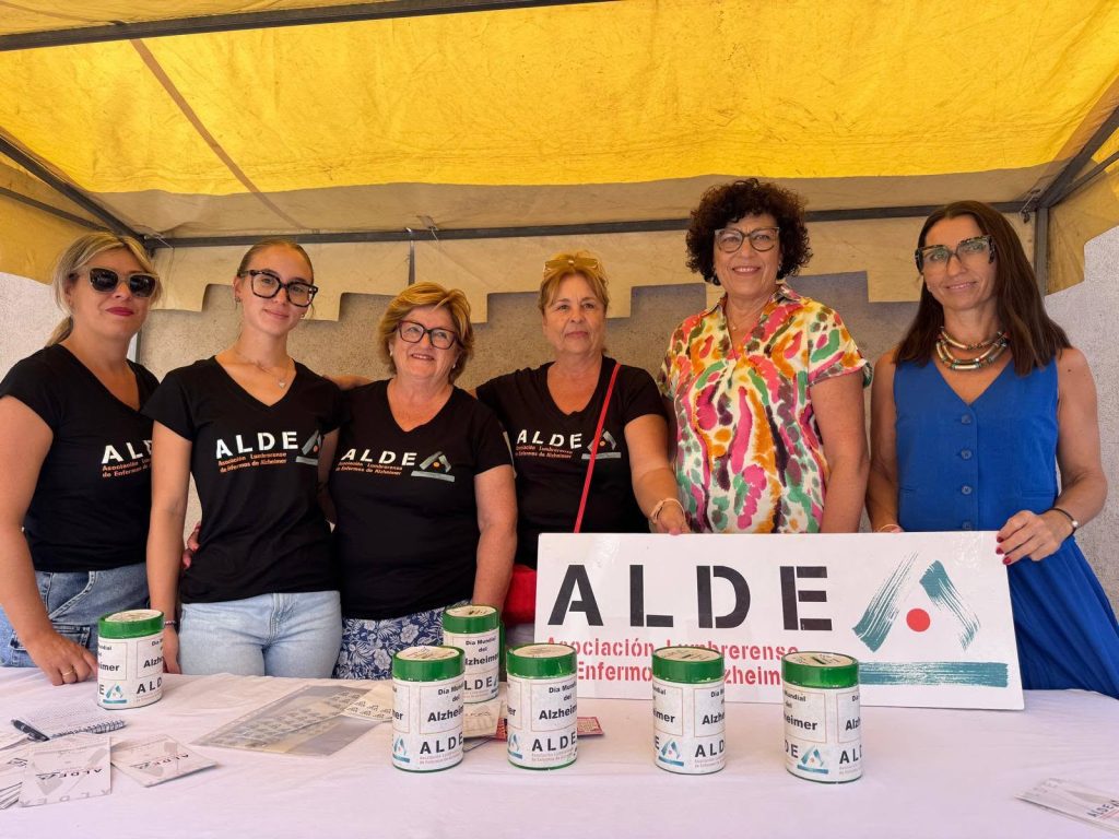 El Ayuntamiento de Puerto Lumbreras concede el Diploma de Servicios Distinguidos a la Asociación Lumbrerense de Enfermos de Alzheimer, ALDEA