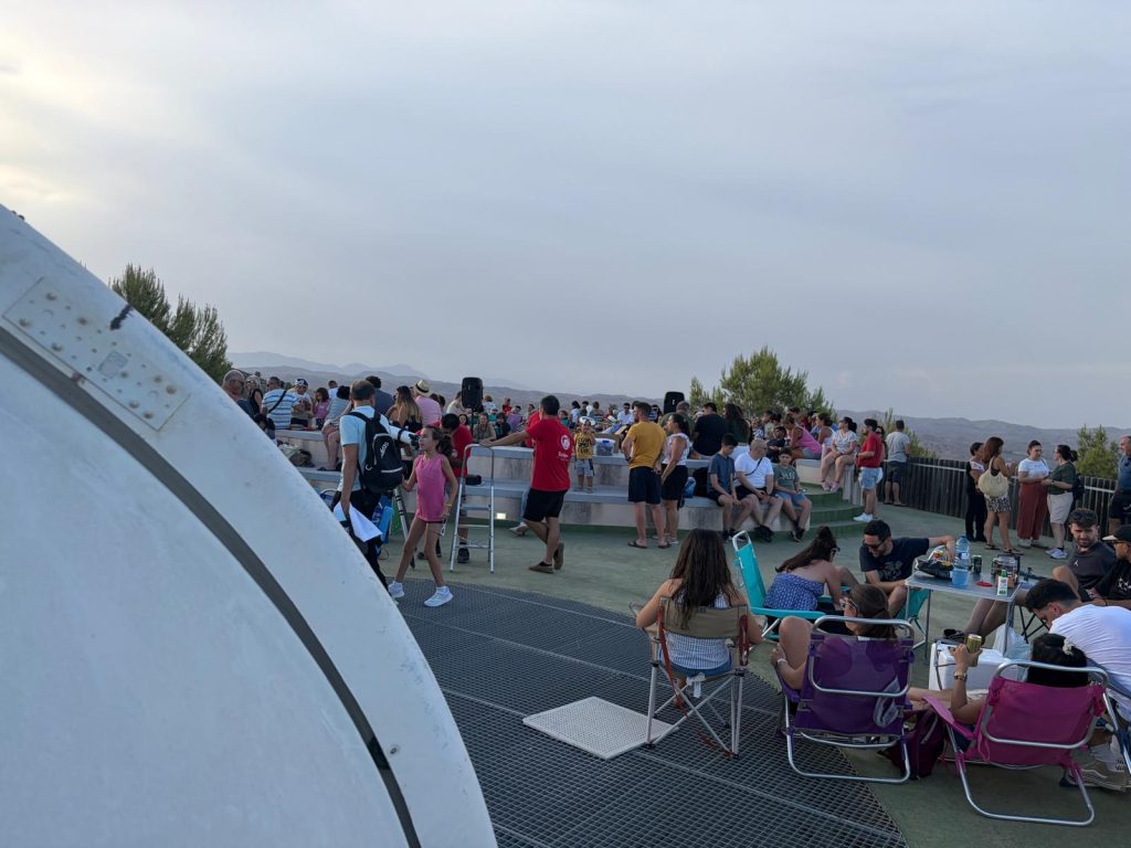 El Observatorio Astronómico del Cabezo de la Jara se llena de gente para disfrutar del Eclipse Solar y la tradicional ‘Lluvia de Estrellas’ del 12 de agosto