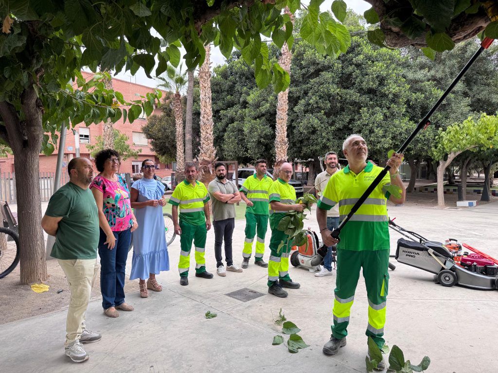 El Ayuntamiento de Puerto Lumbreras pone en marcha el nuevo servicio de jardinería municipal
