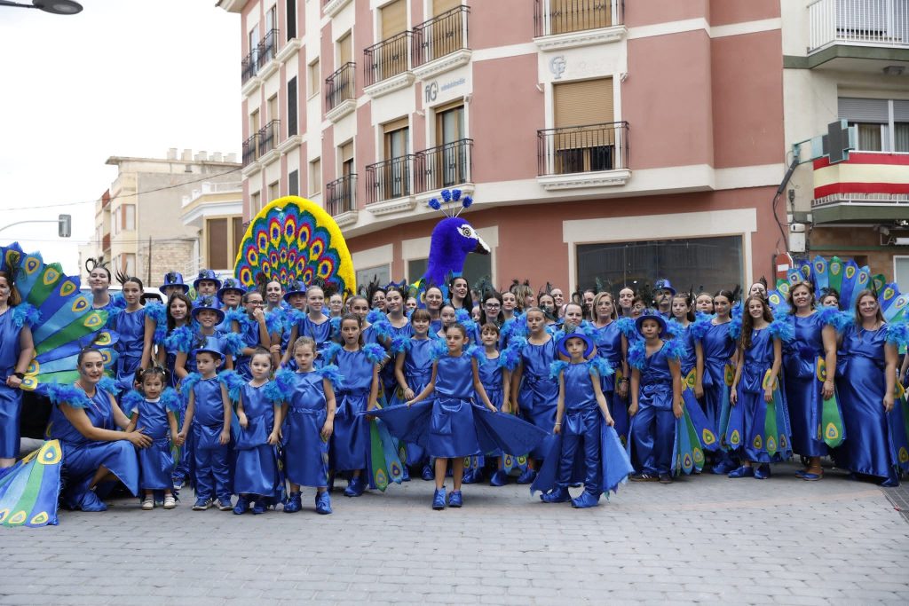 ‘La Edad del Pavo’ gana el Desfile de Carrozas de las Fiestas Patronales de Puerto Lumbreras 2026
