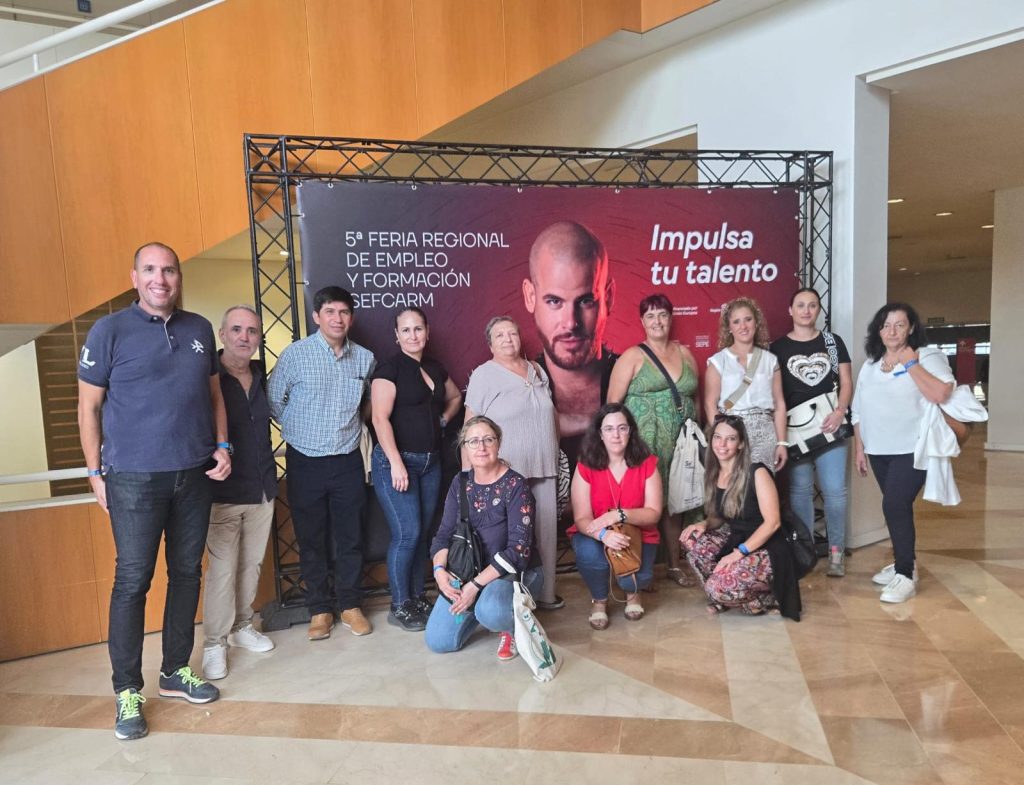 Los alumnos del Programa ‘Puerto Lumbreras Emplea-Dos’ visitan la Feria de Empleo y Formación de la Región de Murcia