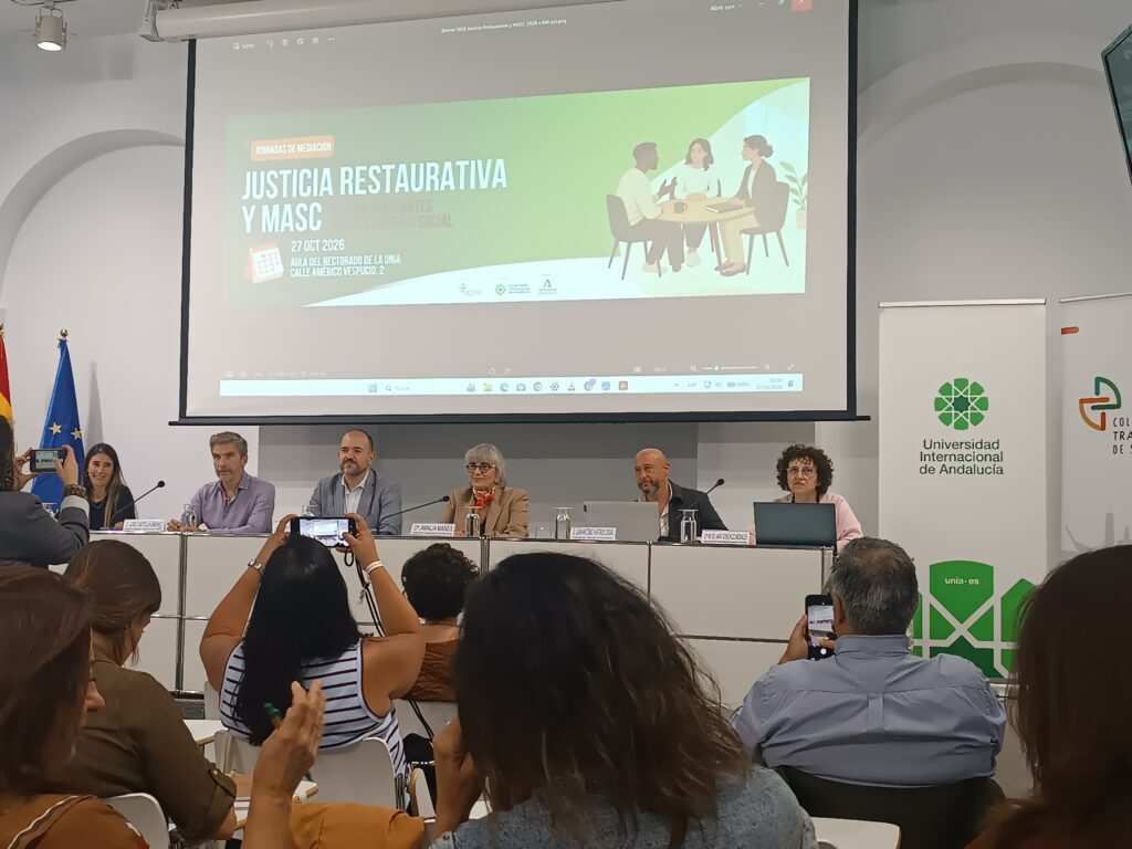 La asistencia de Servicio Sociales de Puerto Lumbreras presente en las Jornadas ‘Justicia Restaurativa y MASC: nuevos horizontes para el Trabajo Social’ de Sevilla